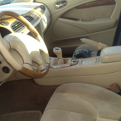 Renovación y cambio de color en Jaguar