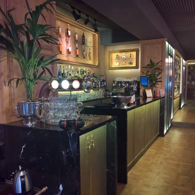 INTERIOR ESTABLECIMIENTO