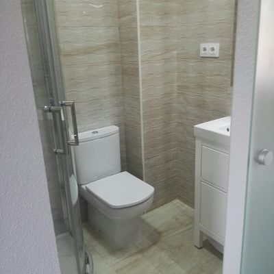 Construcción de baño con muros de pladur