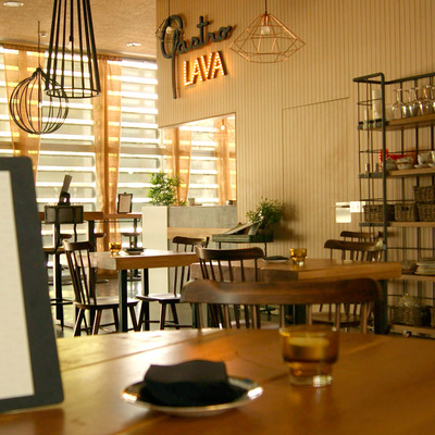 Interiorismo de estilo industrial en Valladolid: Gastrolava gastrobar