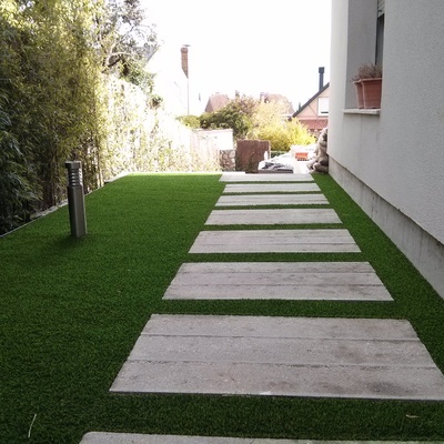 Renovación Jardín con césped artificial