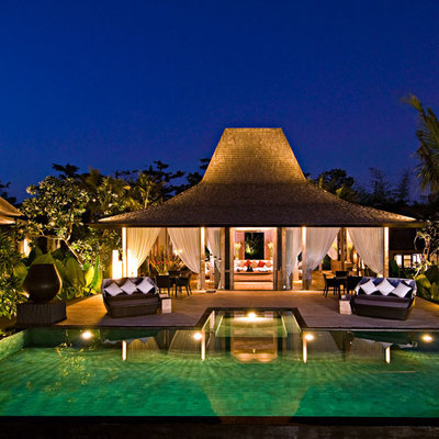 Joglos de madera de teca 100 % reciclada