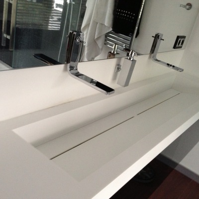 LAVABOS ESPECIALES DE CORIAN