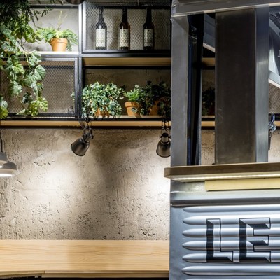 Le Streeter, detalles