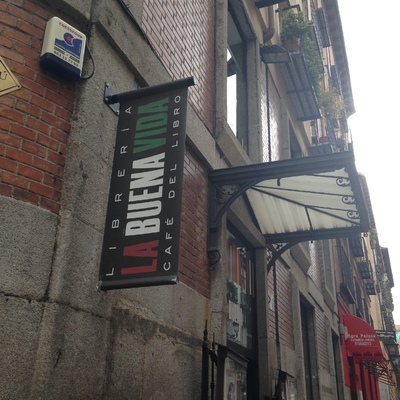 LIBRERÍA -CAFETERIA EN EL CENTRO DE MADRID