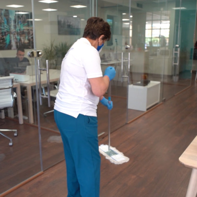 Limpieza Integral en WeCoWork en Marbella