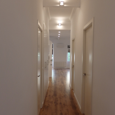 LUMINOSIDAD EN EL PASILLO