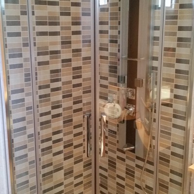 Mampara semicircular