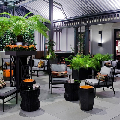 marquesina-patio-hotel-villa-magna-madrid-fundamenta-arquitectura