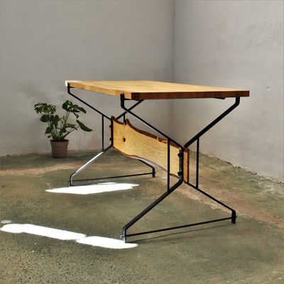 Mesa decorativa de comedor