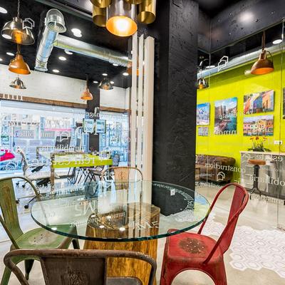 Mesa reunión a medida en despacho