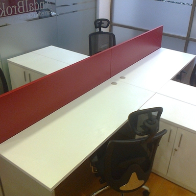 Adecuación de una oficina de seguros en Sevilla