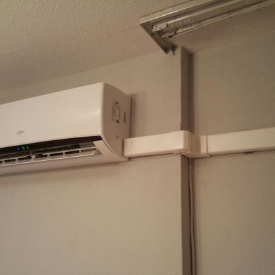 Instalación de splits en pared 