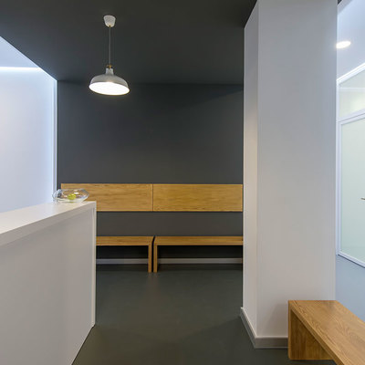 Mostrador y zona de espera