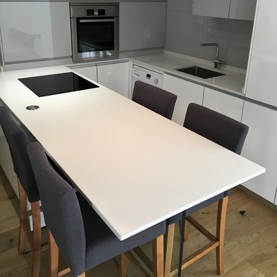 Mostrador/zona de trabajo - mesa comedor