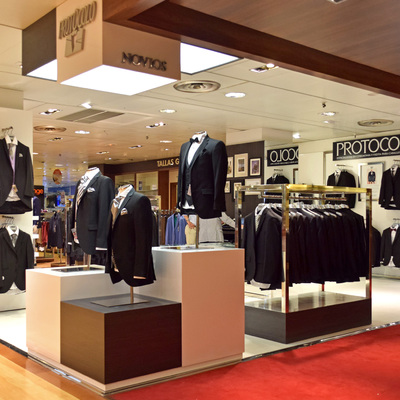 Muebles comercios, mobiliario comercial para farmacias, tiendas de textil y todo tipo de comercios.