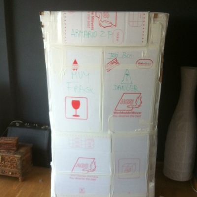 Mueble terminado de embalar