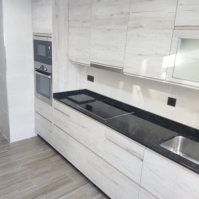 MUEBLES ALTOS Y BAJOS