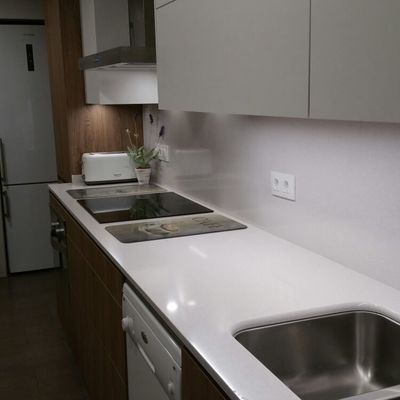 .......................................................