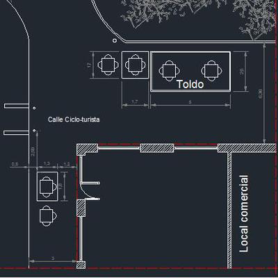 Toldo Y Mesas De Terraza. Ocupación De Vía Publica 