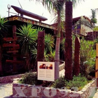 PABELLÓN DE LAS  ISLAS DEL PACÍFICO SUR (Expo92)