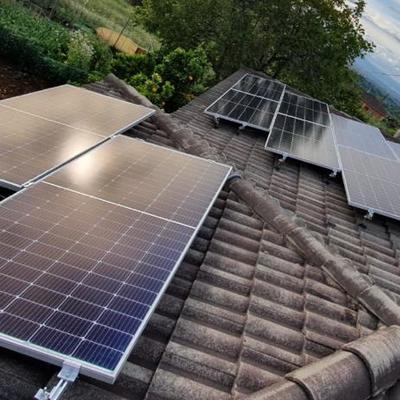 Instalación solar fotovoltaica en Dílar