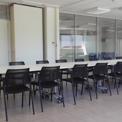 Paneles móviles aparcados