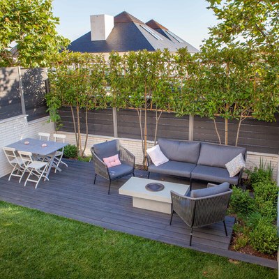 Pantalla vegetal elevada