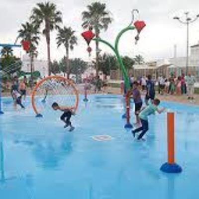 Construcción,adecentamiento e iluminacion de parque.