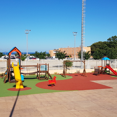 restauración parque infantil 