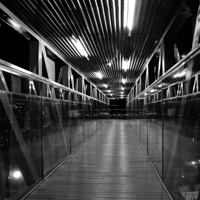 Iluminación de la pasarela de Sestao en Vizcaya