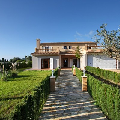 PASILLO ENTRADA PRINCIPAL