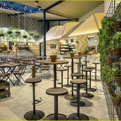 Patio 2 - El Huerto Lucas 