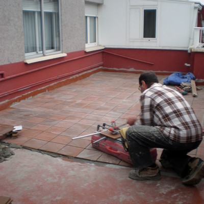 PAVIMENTACION TERRAZA EN ATICO