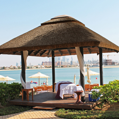 Pérgola a pié de playa 