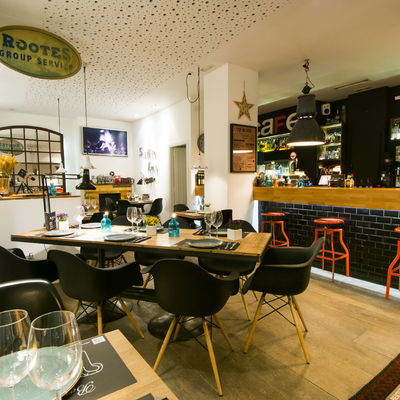 Perspectiva detallada con parte de la barra