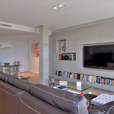 pilar en medio de salón