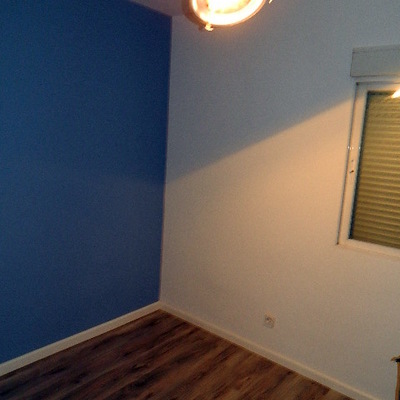 Pintado de vivienda y suelo laminado