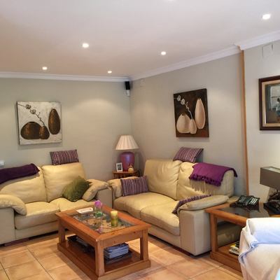 Pintando un salón-comedor