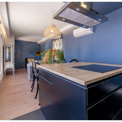 PINTURA COLOR AZUL PETROLEO