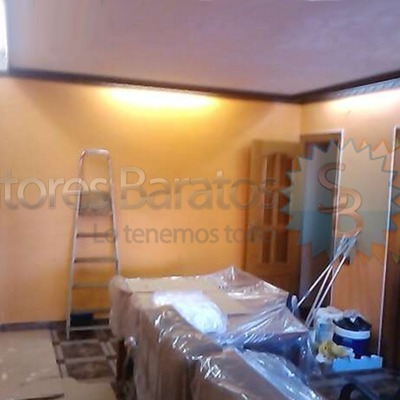 Pintura Economica Piso Completo Color Beige Con Cornisas De Escayola