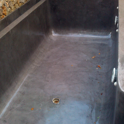 Piscina con microcemento gris acero (despues)