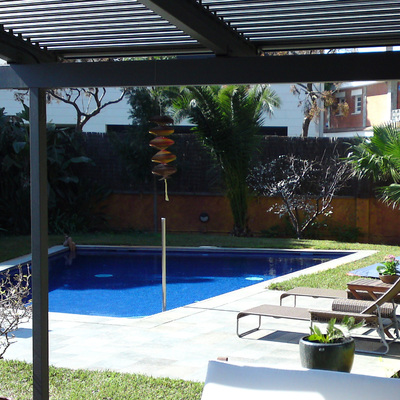 Piscina en castelldefels , agua salada