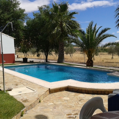 Piscina, realización y mantenimiento