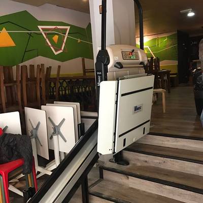 INSTALACIÓN DE ELEVADOR VERTICAL PARA VIVIENDA O LOCAL DE UNA PLANTA.