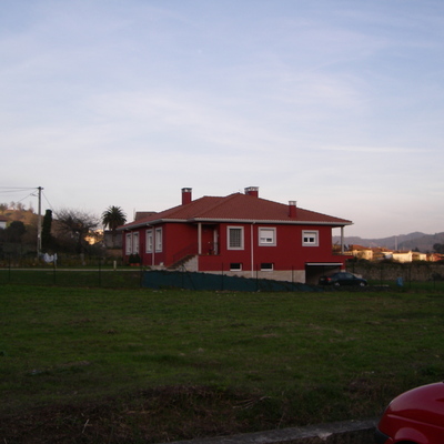 Promoción de chalets apareados en Agones