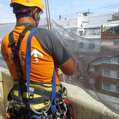 Protección con Mallas para Evitar Caida de Objetos