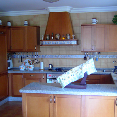 proyecto cocina /oficce/comedor en chalet