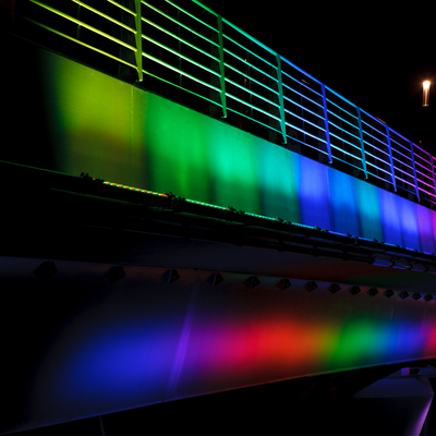 Iluminación del Puente Györ en Jedlik, Hungría