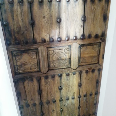 Restauración de puerta antigua